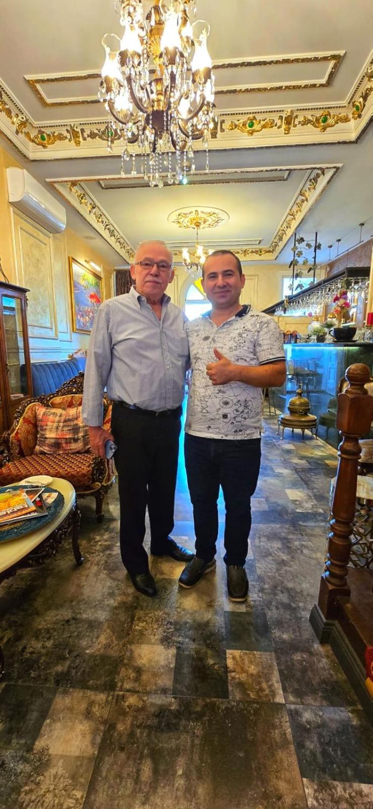Solomon's Mansion Hotel *